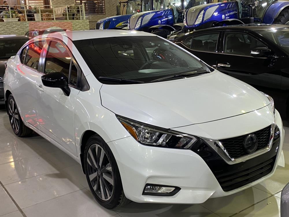 نیسان ڤێرسا